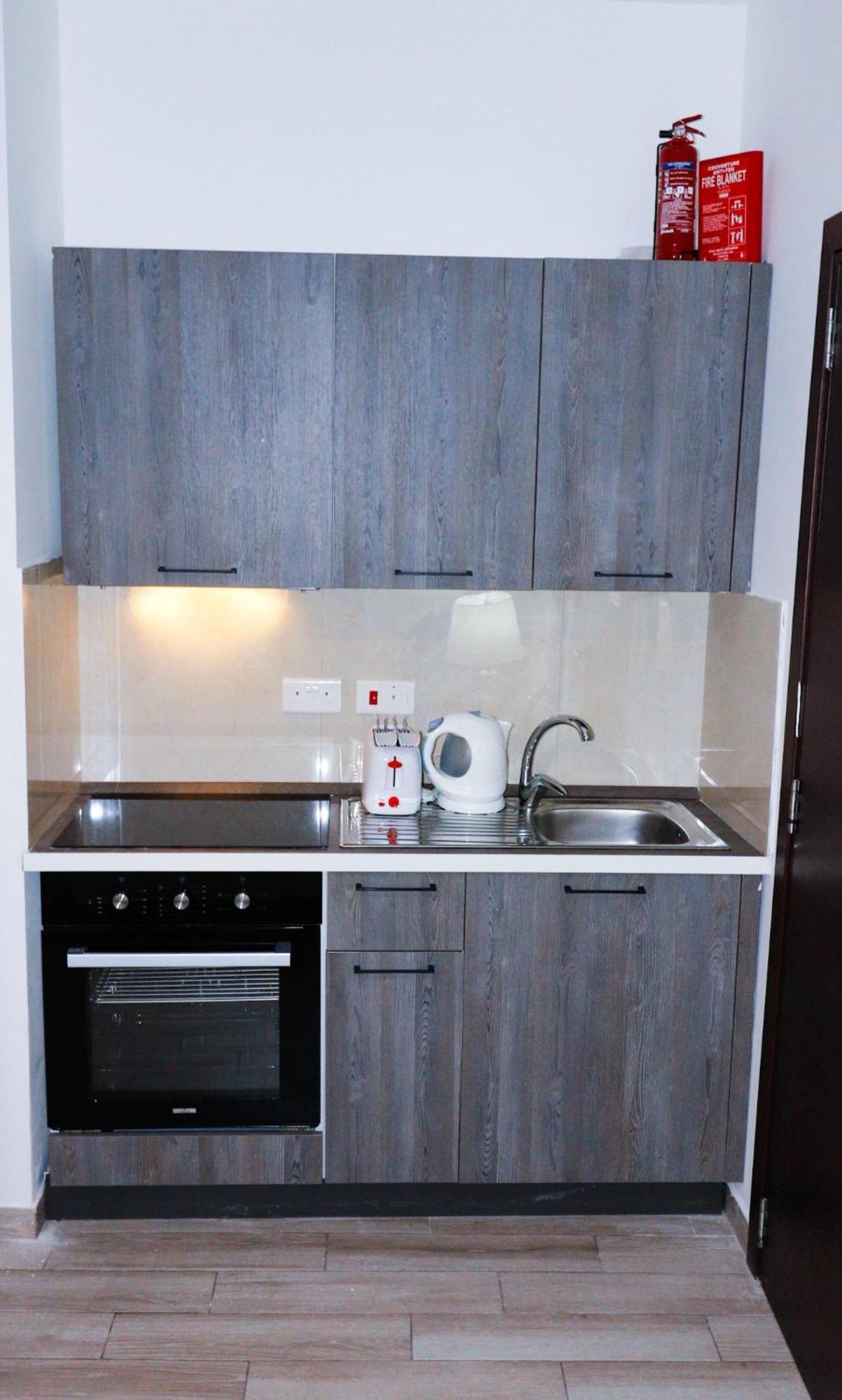 Napoli Suites Studios Aparthotel Saint Julian's Eksteriør bilde
