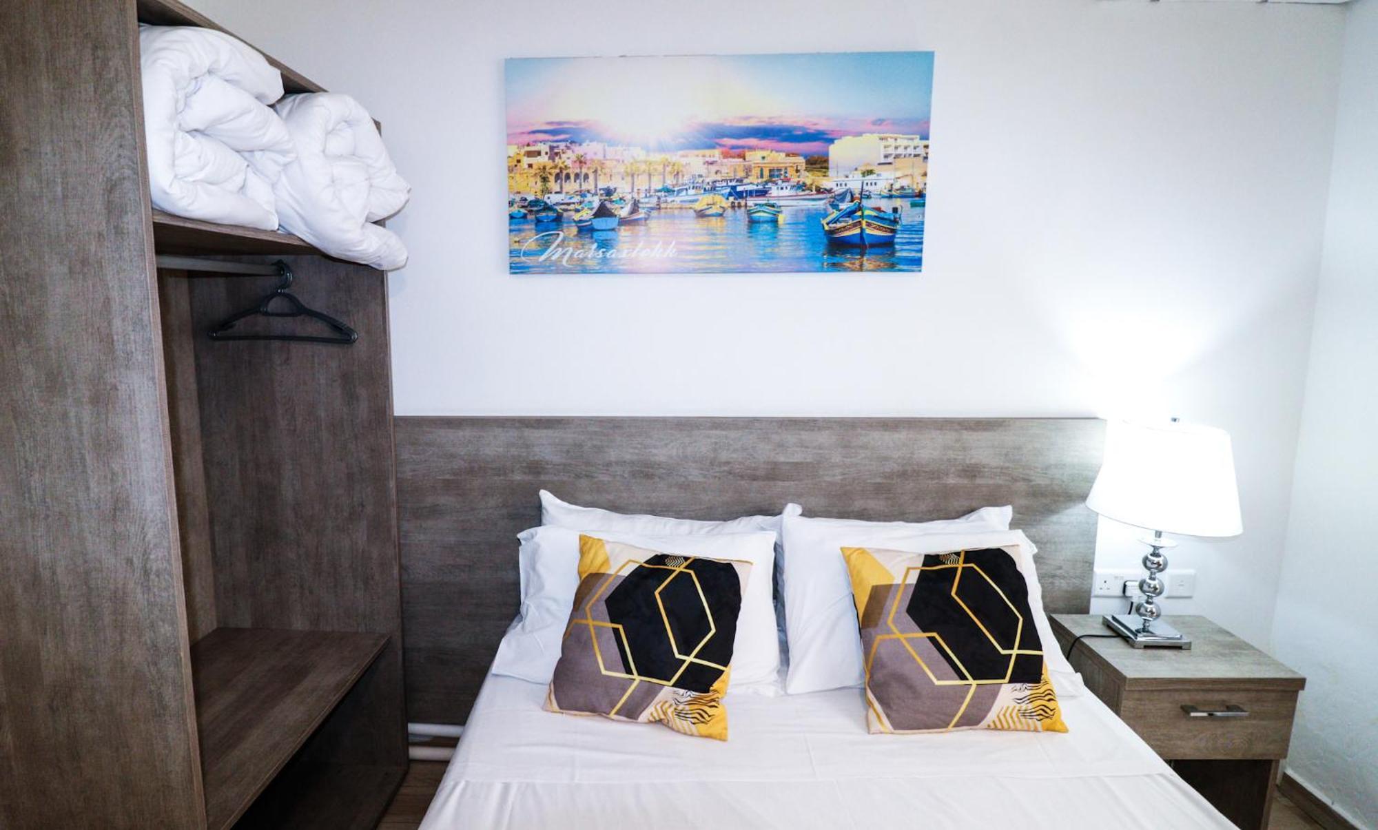 Napoli Suites Studios Aparthotel Saint Julian's Eksteriør bilde