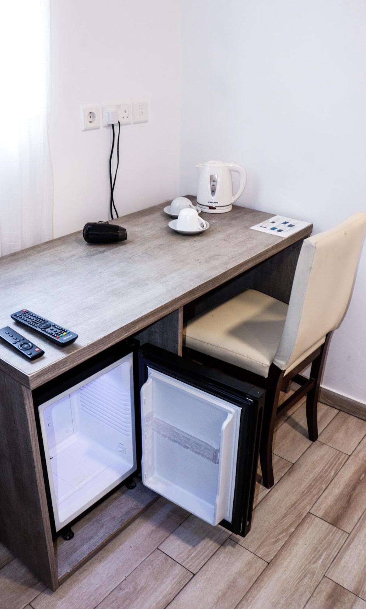 Napoli Suites Studios Aparthotel Saint Julian's Eksteriør bilde