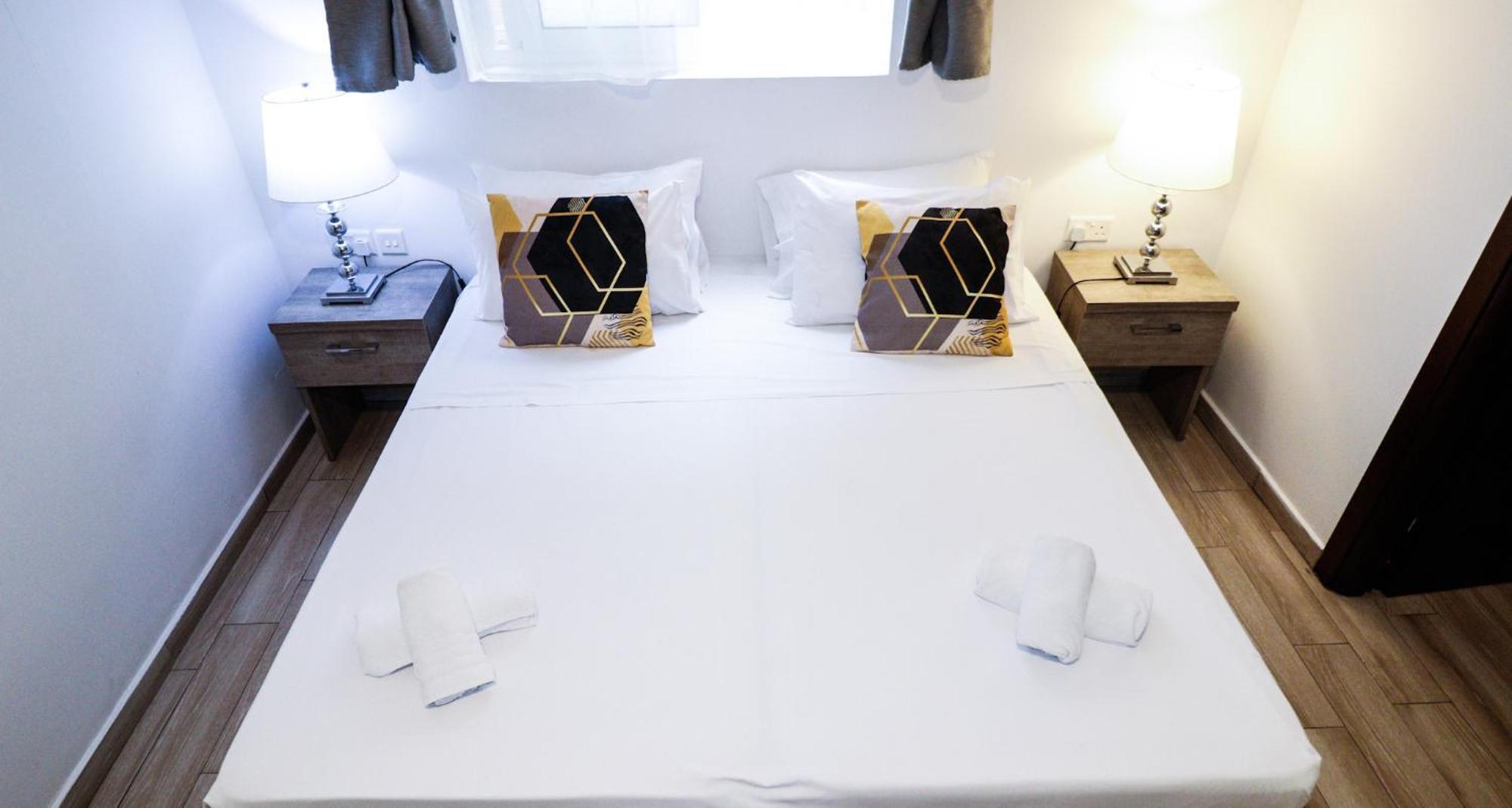 Napoli Suites Studios Aparthotel Saint Julian's Eksteriør bilde