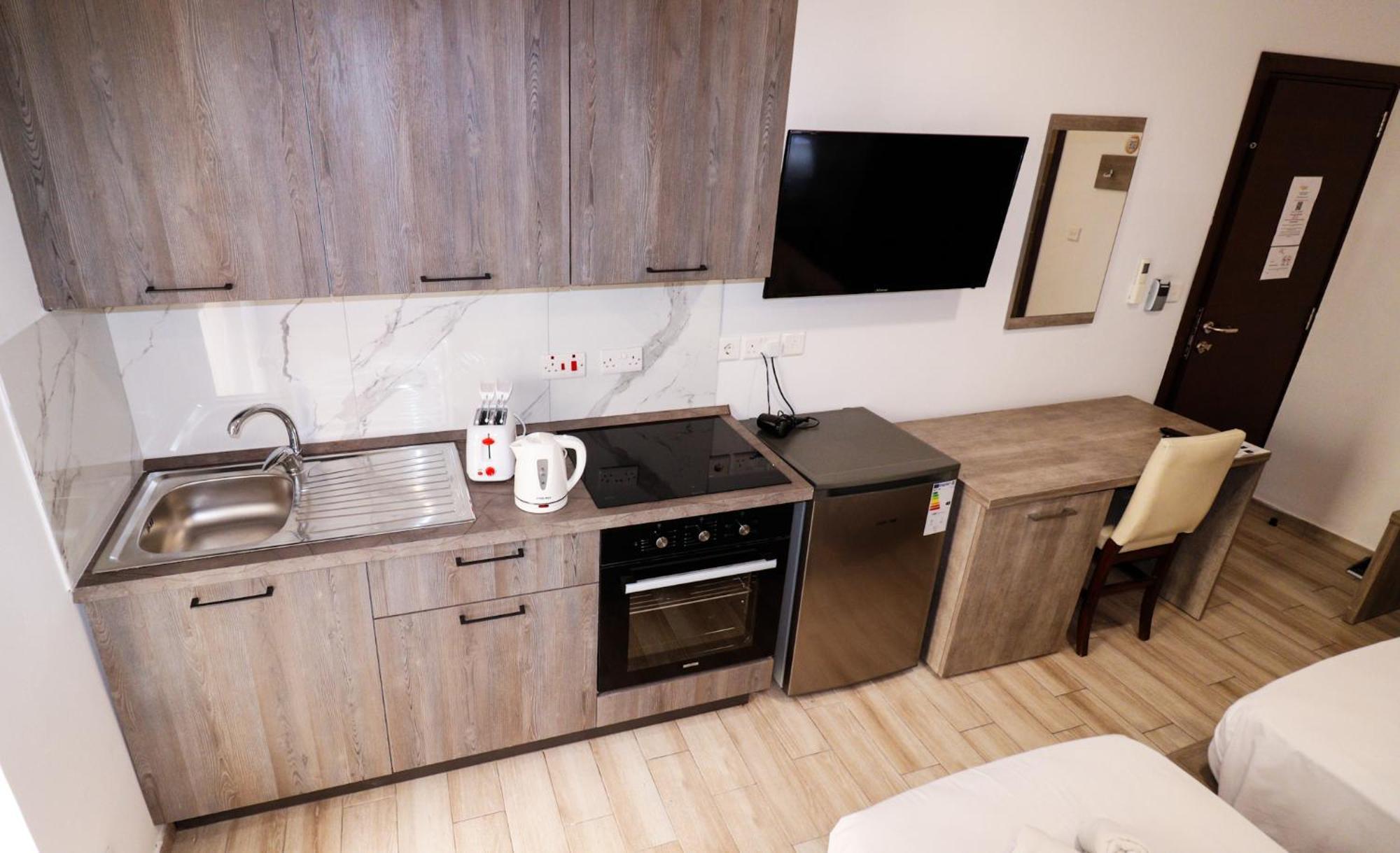 Napoli Suites Studios Aparthotel Saint Julian's Eksteriør bilde